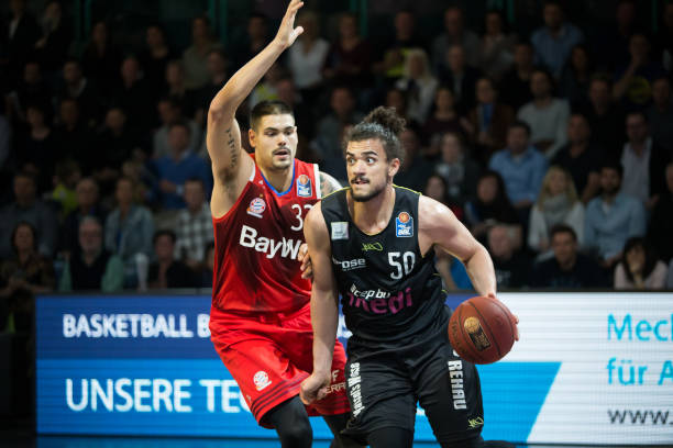 卡兹米的防 卡兹米的防